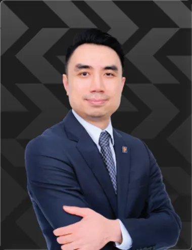 Ông Trần Tuấn Linh